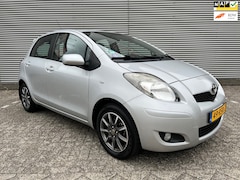 Toyota Yaris - 1.3 VVTi 5drs - Eco mode - Clima - Lm velgen - Aux - NAP - isofix - trekhaak