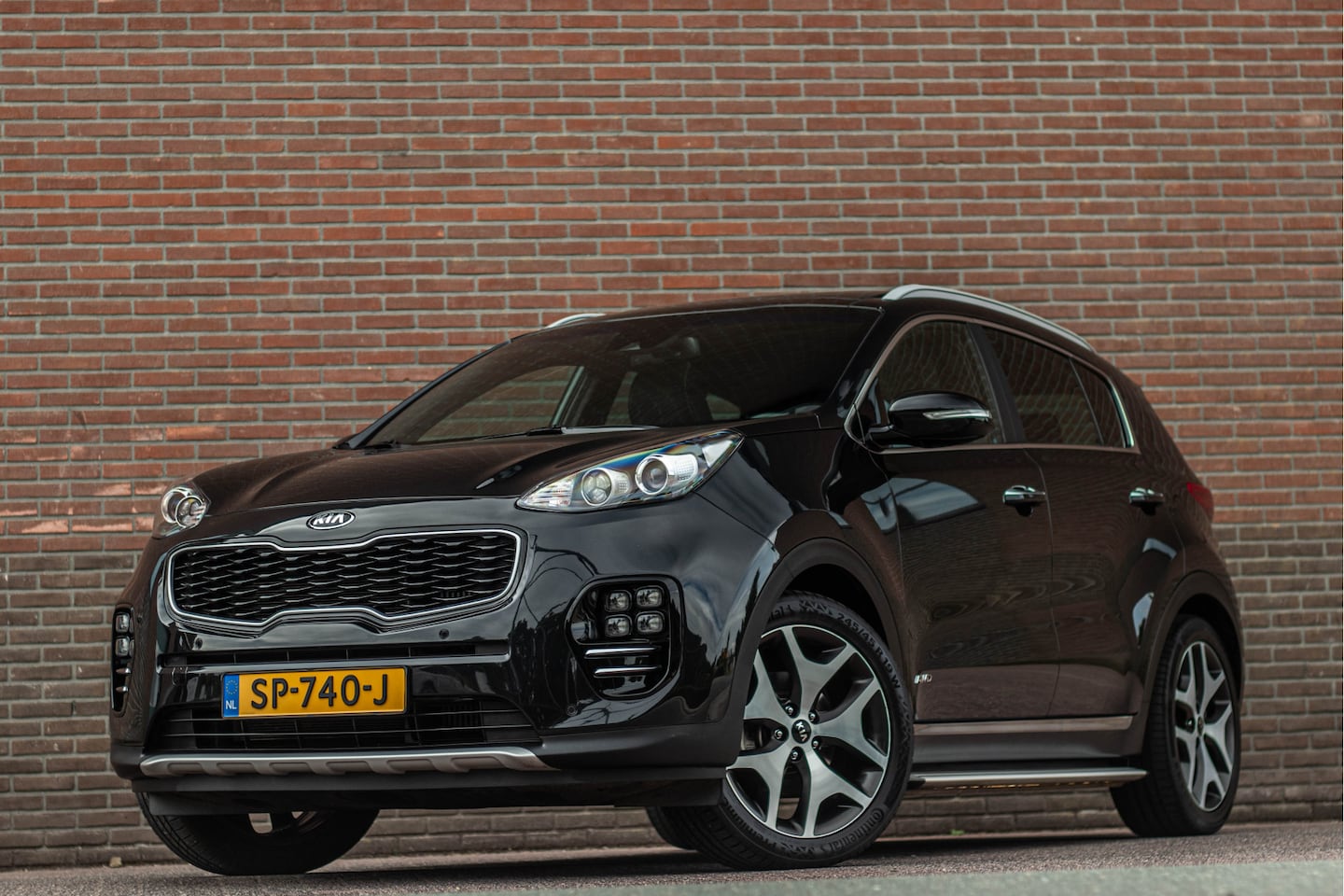 Kia Sportage - 1.6 T-GDI 177PK DCT7 4WD GT-Line, 58.000km NAP, Leder, Trekhaak, Full LED, Stoel & Stuurve - AutoWereld.nl