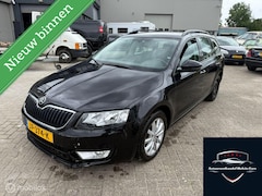 Skoda Octavia Combi - 1.6 TDI Greentech| Loopt op 3 cylinders