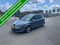 SEAT Altea - 2.0 Fsi Pano - Airco - NW APK - NAP