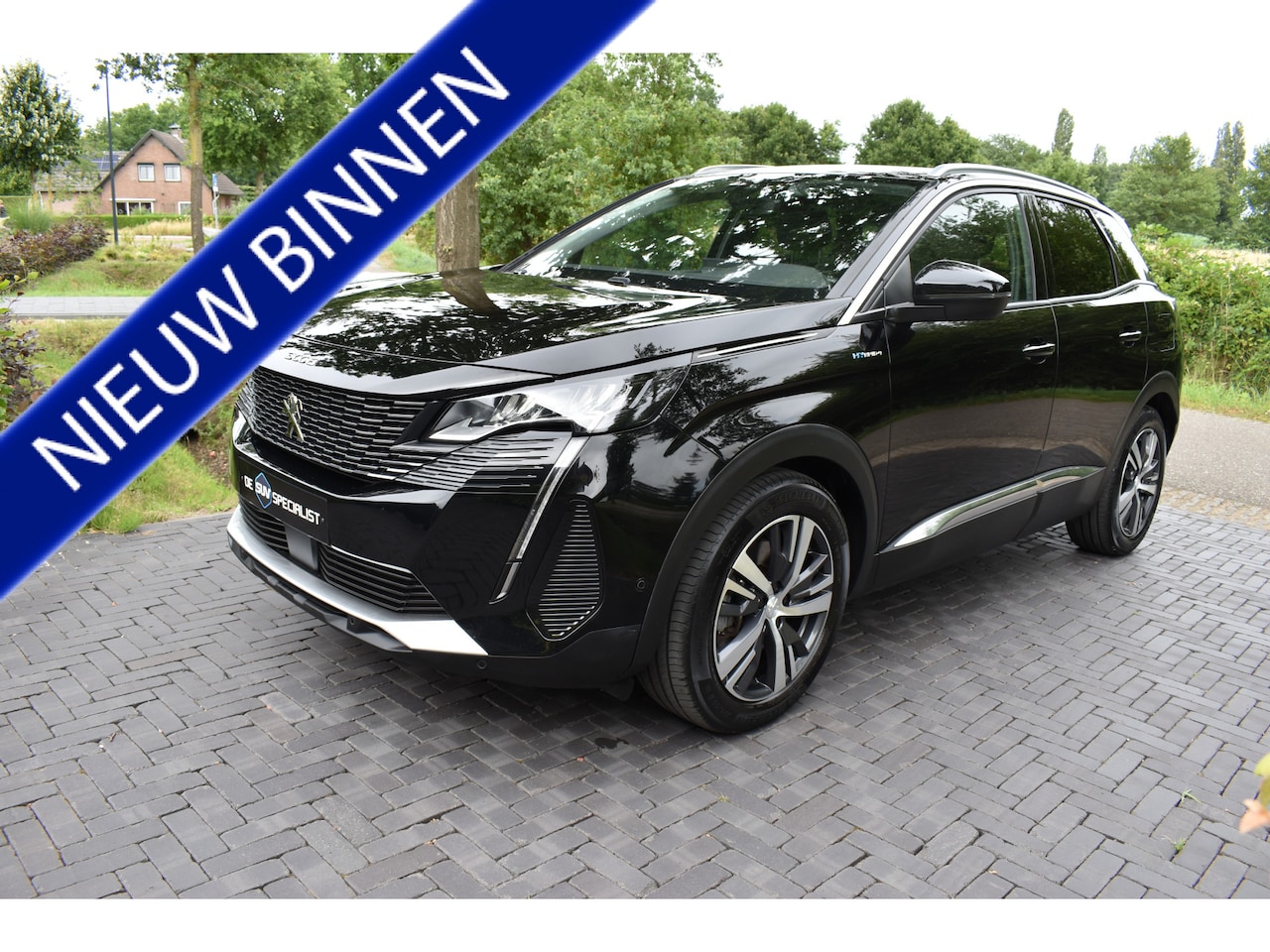 Peugeot 3008 - 1.6 HYbrid4 300 GT '22 200PK 4WD, AUT. LEER NIEUWSTAAT! - AutoWereld.nl