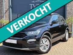 Volkswagen T-Roc - 1.0 TSI Style Business Apple Carplay, Adaptive Cruise