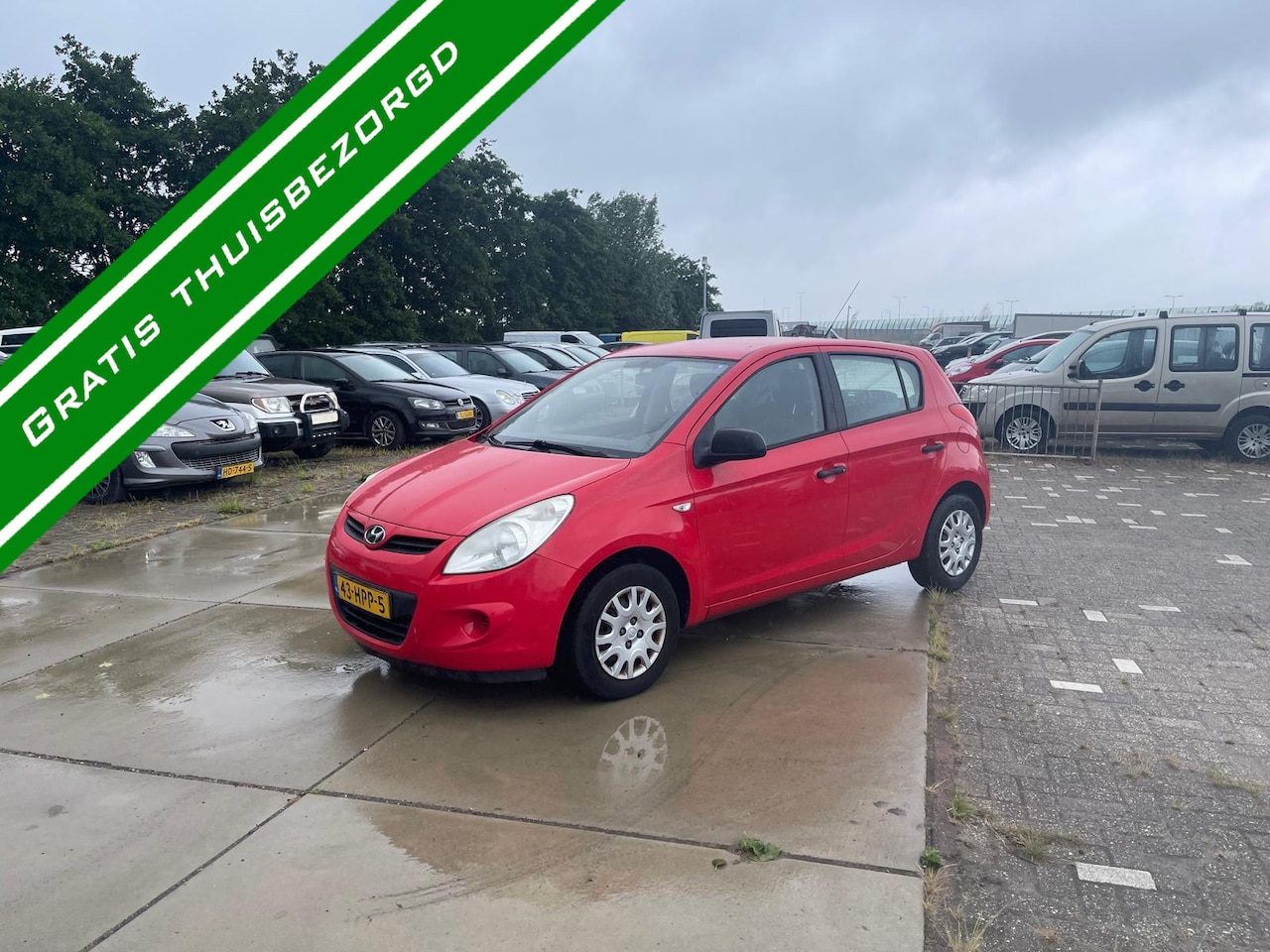 Hyundai i20 - 1.2 NW banden - 2x sleutels - NW APK - NAP! - AutoWereld.nl
