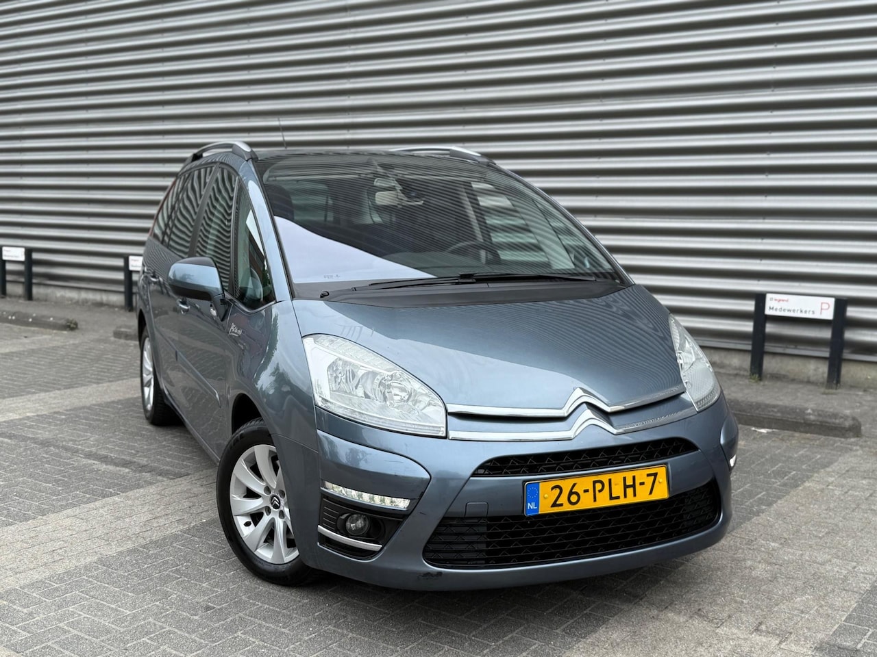Citroën C4 Picasso - 1.6 THP Ligne Business (bj 2011) LED|AUTOMAAT|NAVI|PDC|EXPORT - AutoWereld.nl