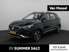 MG ZS - EV Luxury 45 kWh | ACHTERUITRIJCAMERA | PANORAMADAK | LEDER INTERIEUR | NAVIGATIE | CLIMAT