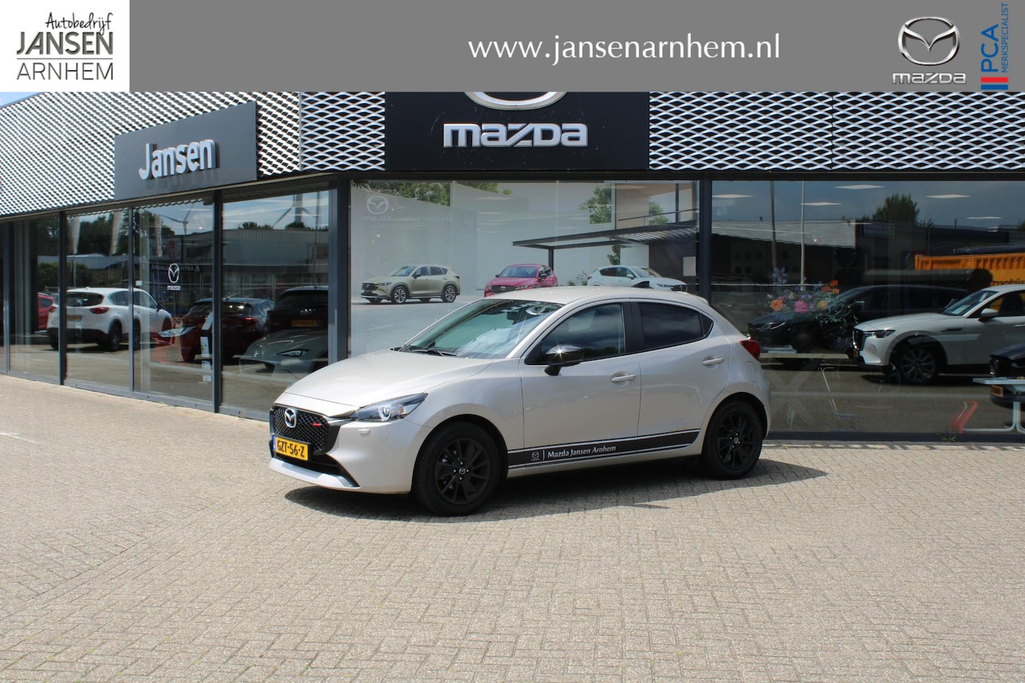 Mazda 2 - 1.5 e-SkyActiv-G 90 Homura Demovoordeel €3.340 -, Apple Carplay, LMV 16 Inch, Camera, PDC, - AutoWereld.nl