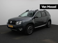 Dacia Duster - 1.2 TCe 4x2 Blackshadow | Trekhaak | All-Seasonbanden | Camera | Lederen Bekleding | Stoel