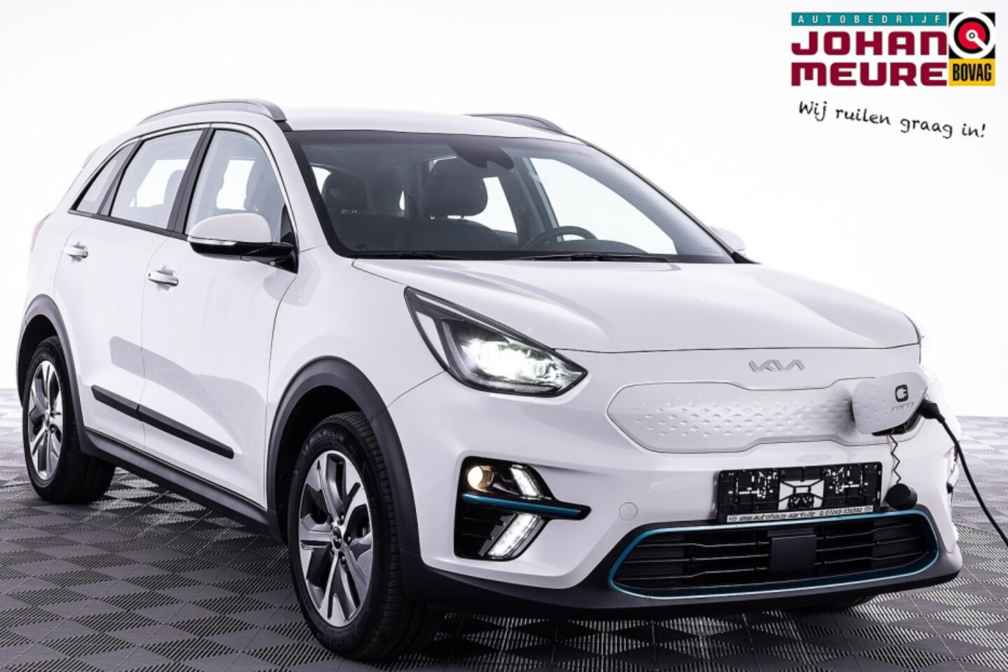 Kia e-Niro - DynamicLine 64 kWh | Full LED | NAVI | ECC | CRUISE | Half LEDER - AutoWereld.nl
