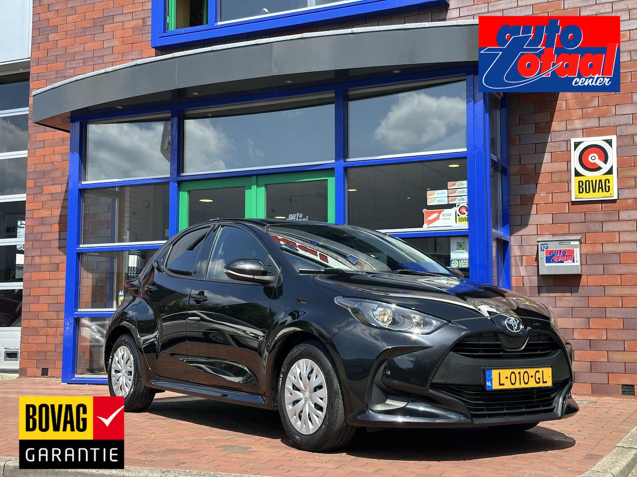 Toyota Yaris - 1.0 VVT-i Active navi via| Apple Carplay/Android Auto | Airco | - AutoWereld.nl