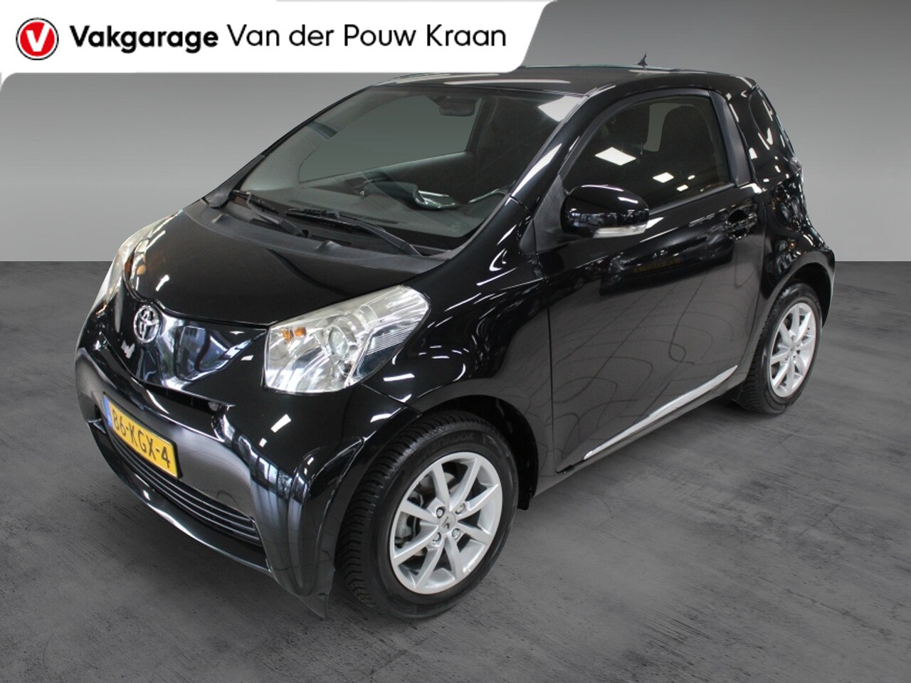 Toyota iQ - 1.0 VVTi Black Edition Airco LM velgen - AutoWereld.nl