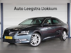Skoda Superb - 1.4 TSI ACT Ambition Business Pano | Afn. Trekhaak | Xenon/LED | Navi | Cruise |