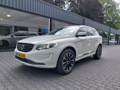 Volvo XC60 - 2.0 T5 FWD Summum Dealer oh Adaptieve Cruise Achteruitrijcamera Telefoon Electrisch verste