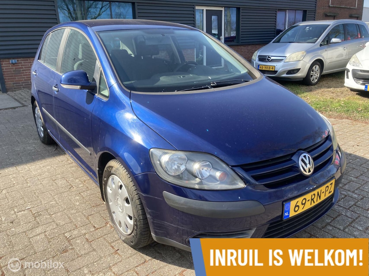 Volkswagen Golf - 1.6 FSI Comfortline -- 114000 KM !!! --AUTOMAAT-- NIEUWE APK - AutoWereld.nl