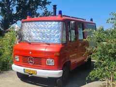 Mercedes-Benz 409 - kant en klare camper brandweer