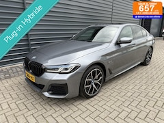BMW 5-serie - 530e Bns Ed. Plus M-Sport Laser Pano 360 Camera Schuifdak