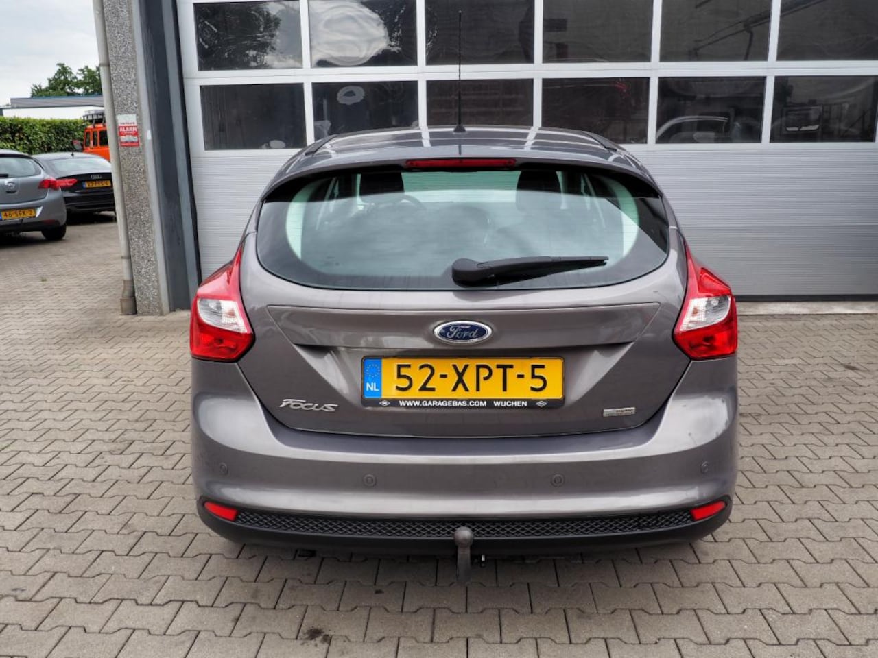 Ford Focus - 1.0 EcoBoost 100pk Titanium CLIMA CRUISE NAVI TREKHAAK