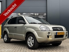 Hyundai Tucson - 2.0i | Airco | trekhaak | cruise |