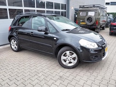 Suzuki SX4 - 1.6 Exclusive CLIMA STOELVERW. TREKHAAK LM VELGEN