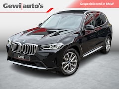 BMW X3 - xDrive30e High Exec. Adapt.Cruise/Panorama/Comf