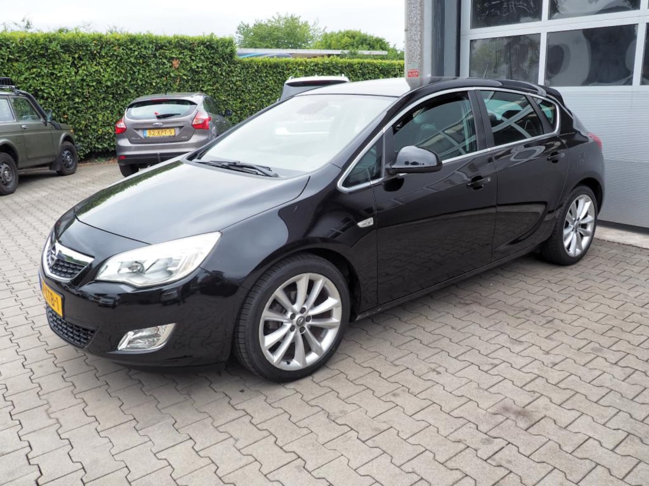 Opel Astra - 1.6 Cosmo CLIMA CRUISE LEDER LM VELGEN STOELVERW.