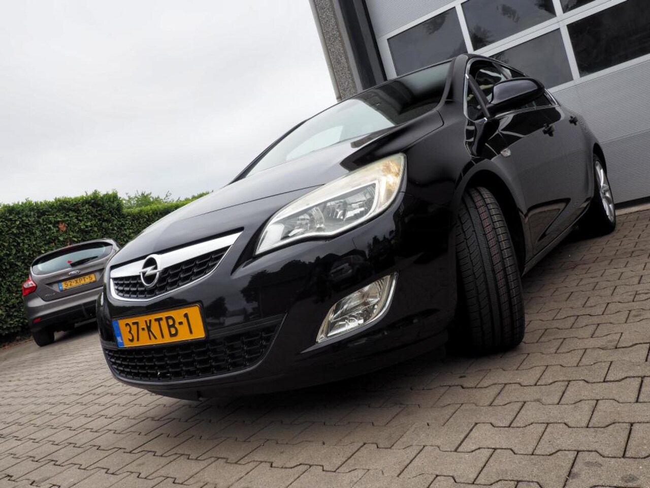 Opel Astra - 1.6 Cosmo CLIMA CRUISE LEDER LM VELGEN STOELVERW.
