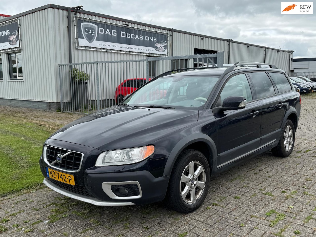 Volvo XC70 - 2.4 D5 Summum 4x4 |AUTOMAAT|PDC|LEER|TREKHAAK|CRUISE - AutoWereld.nl