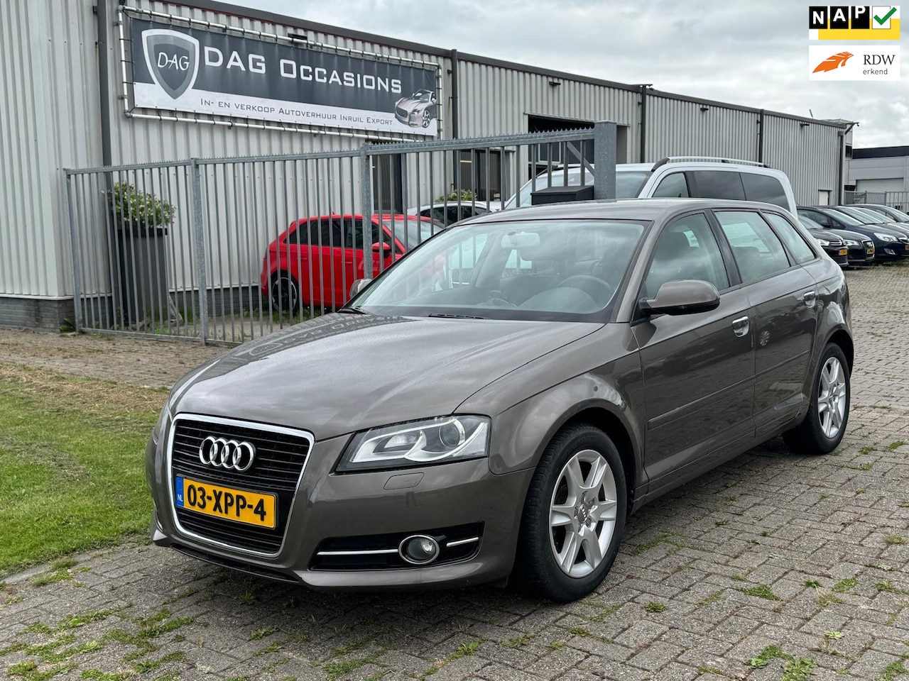 Audi A3 Sportback - 1.2 TFSI Attraction XENON|NAVI|LEER|PDC|CRUISE - AutoWereld.nl