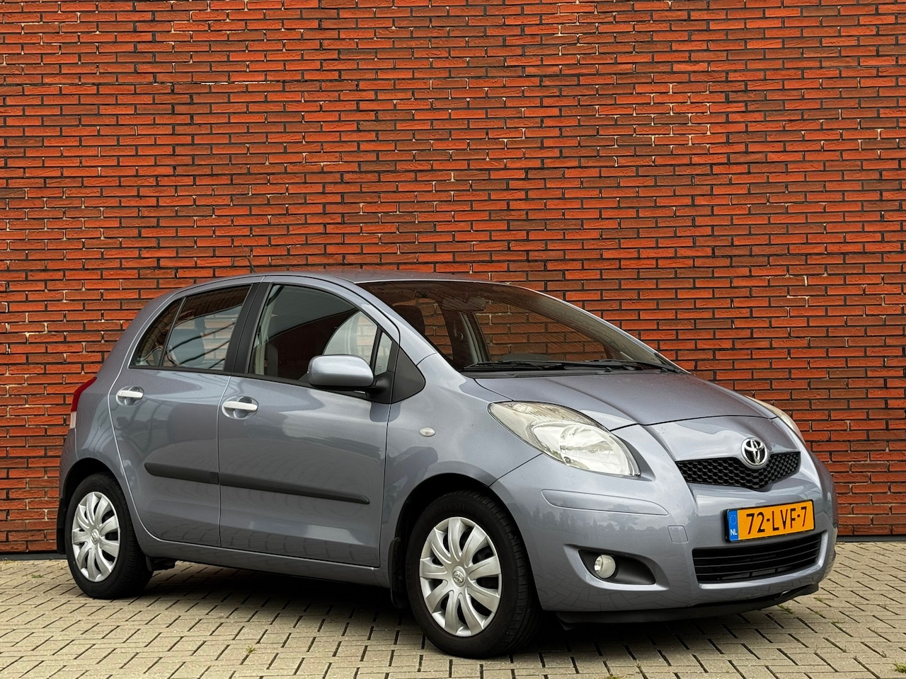 Toyota Yaris - 1.3 VVTi Aspiration 101pk | Trekhaak | Climate | - AutoWereld.nl