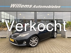 Toyota Auris - 1.8 Hybrid Lease Camera , Navigatie, Climate Control