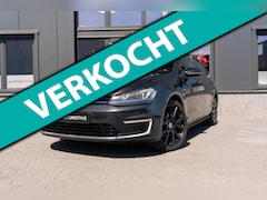 Volkswagen Golf - 1.4 TSI GTE / CAMERA / CARPLAY / NAVI / VOL ONDERHOUD