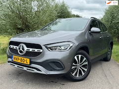 Mercedes-Benz GLA-Klasse - 250 e Business Solution Luxury Limited / Automaat / Camera / BTW Auto / Navigatie / Elektr