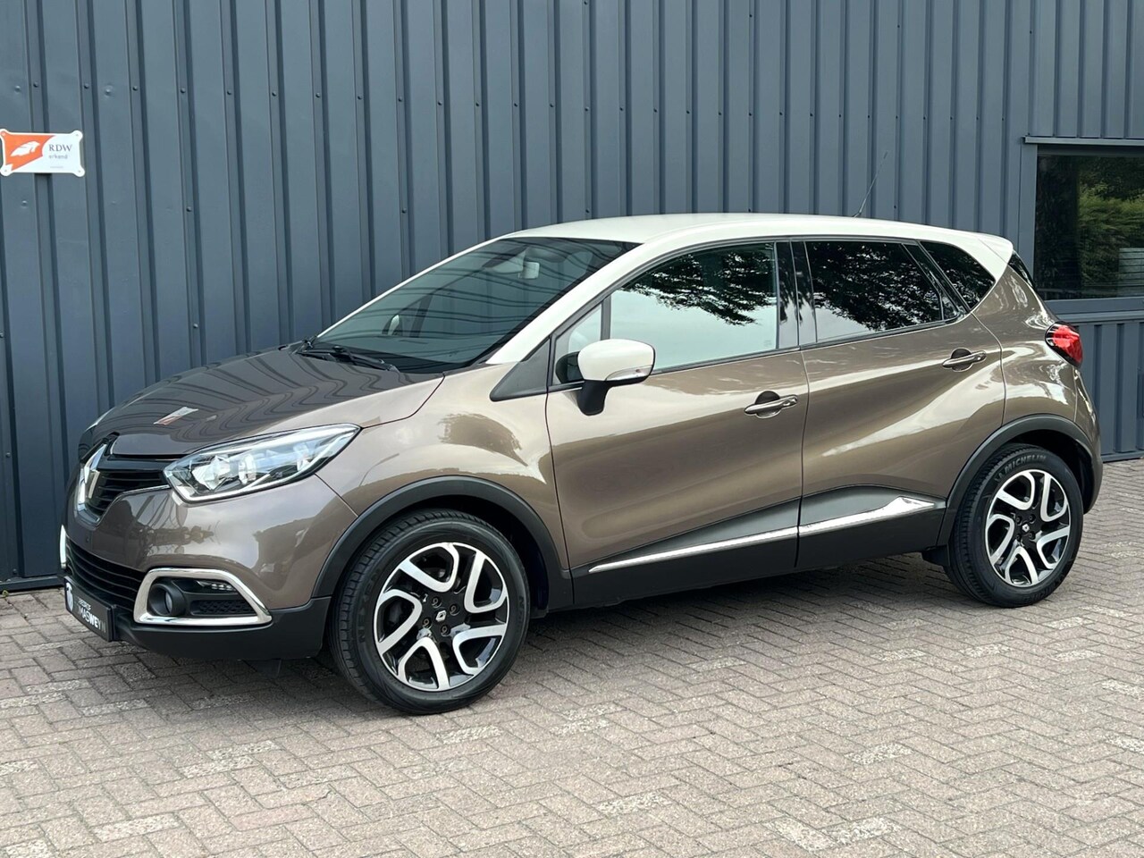 Renault Captur - 1.2 TCe Dynamique AUTOMAAT!/CLIMA!/NAVIGATIE!/CAMERA!/ - AutoWereld.nl