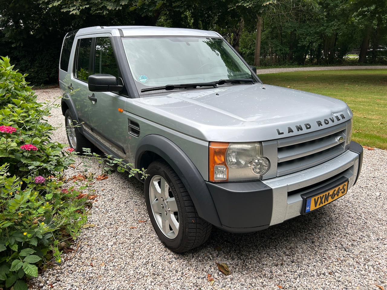 Land Rover Discovery - 2.7 TdV6 S Youngtimer! Grijs kenteken, achterbank aanwezig! - AutoWereld.nl