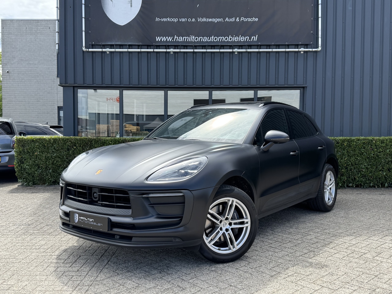 Porsche Macan - 2.0 Turbo 266pk Panoramadak Sportchrono NL Auto 46dkm!! - AutoWereld.nl