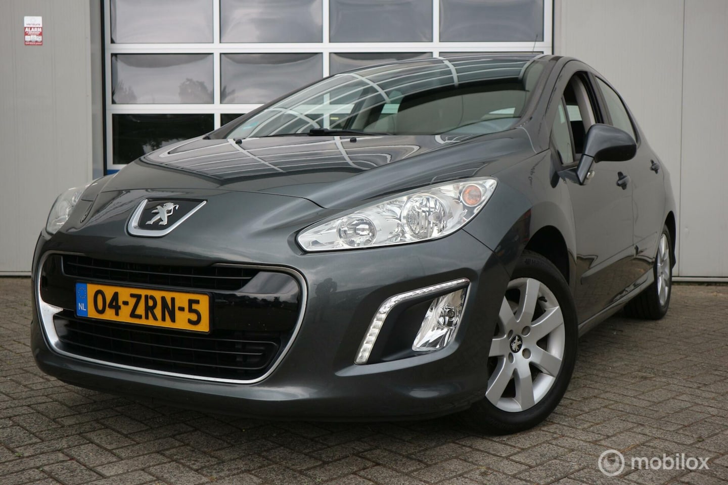 Peugeot 308 - 1.6 e-HDi Active AIRCO-ECC/CRUISE-CONTROL/NAP - AutoWereld.nl