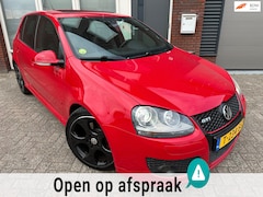 Volkswagen Golf - 2.0 TFSI GTI Edition 30 / Pano / Leder / Navi / PDC / Uniek