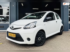 Toyota Aygo - 1.0 VVT-i Access ST.BEKR | APK | 5DRS | FRISSE AUTO