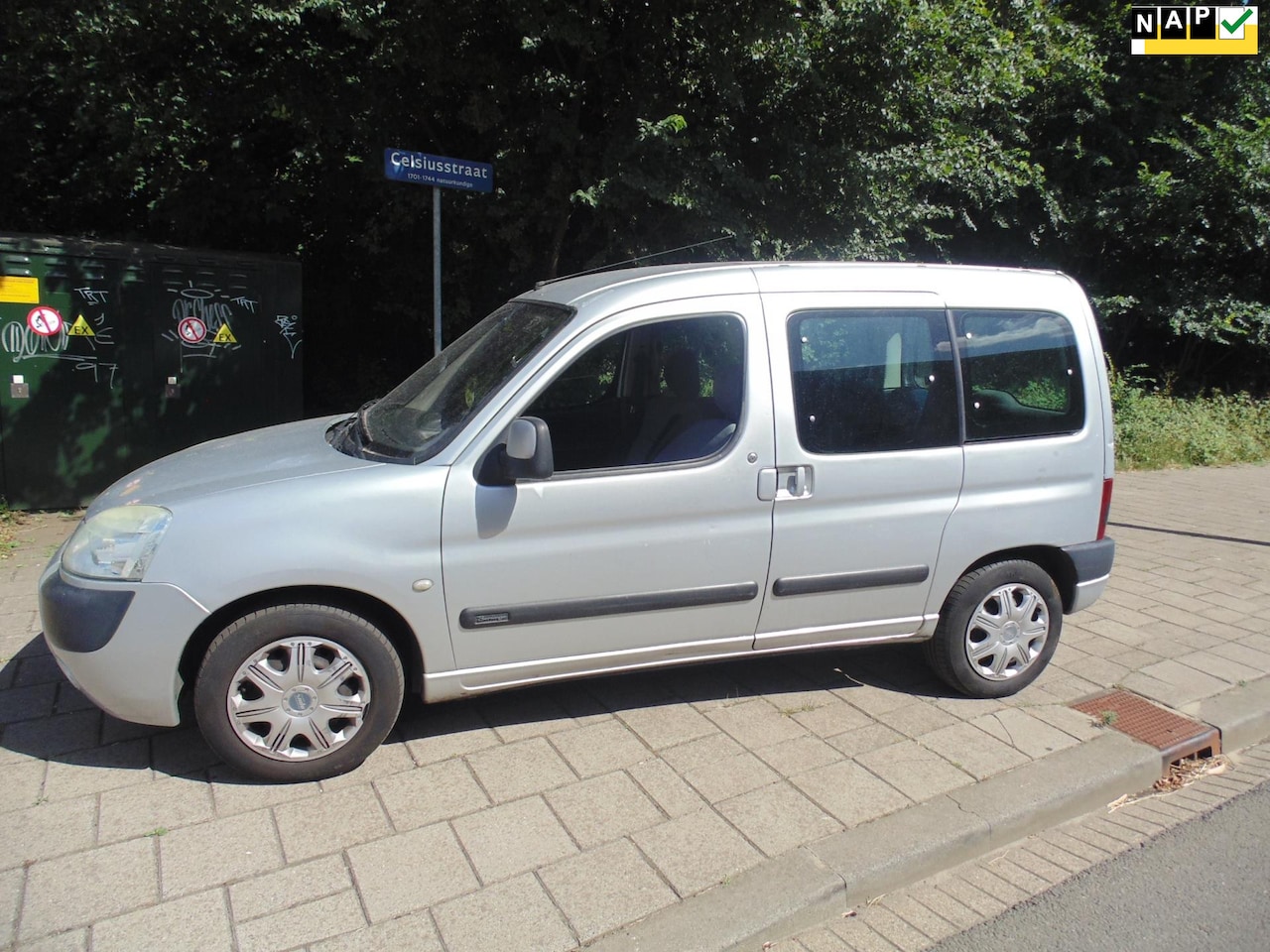 Citroën Berlingo - 1.6i Multispace Nouvelles Frontières 1.6i Multispace Nouvelles Frontières - AutoWereld.nl