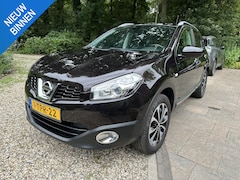 Nissan Qashqai - 2.0 Connect Edition Panoramadak ECC Camera Trekhaak