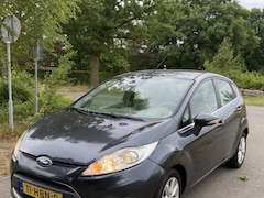 Ford Fiesta - 1.25 Ghia
