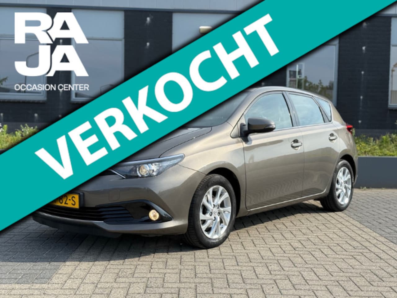 Toyota Auris - 1.2T Aspiration Nieuwstaat/Dealerond/Eerste Eigenaar - AutoWereld.nl