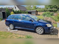 Toyota Avensis - 2.0 VVTi Executive