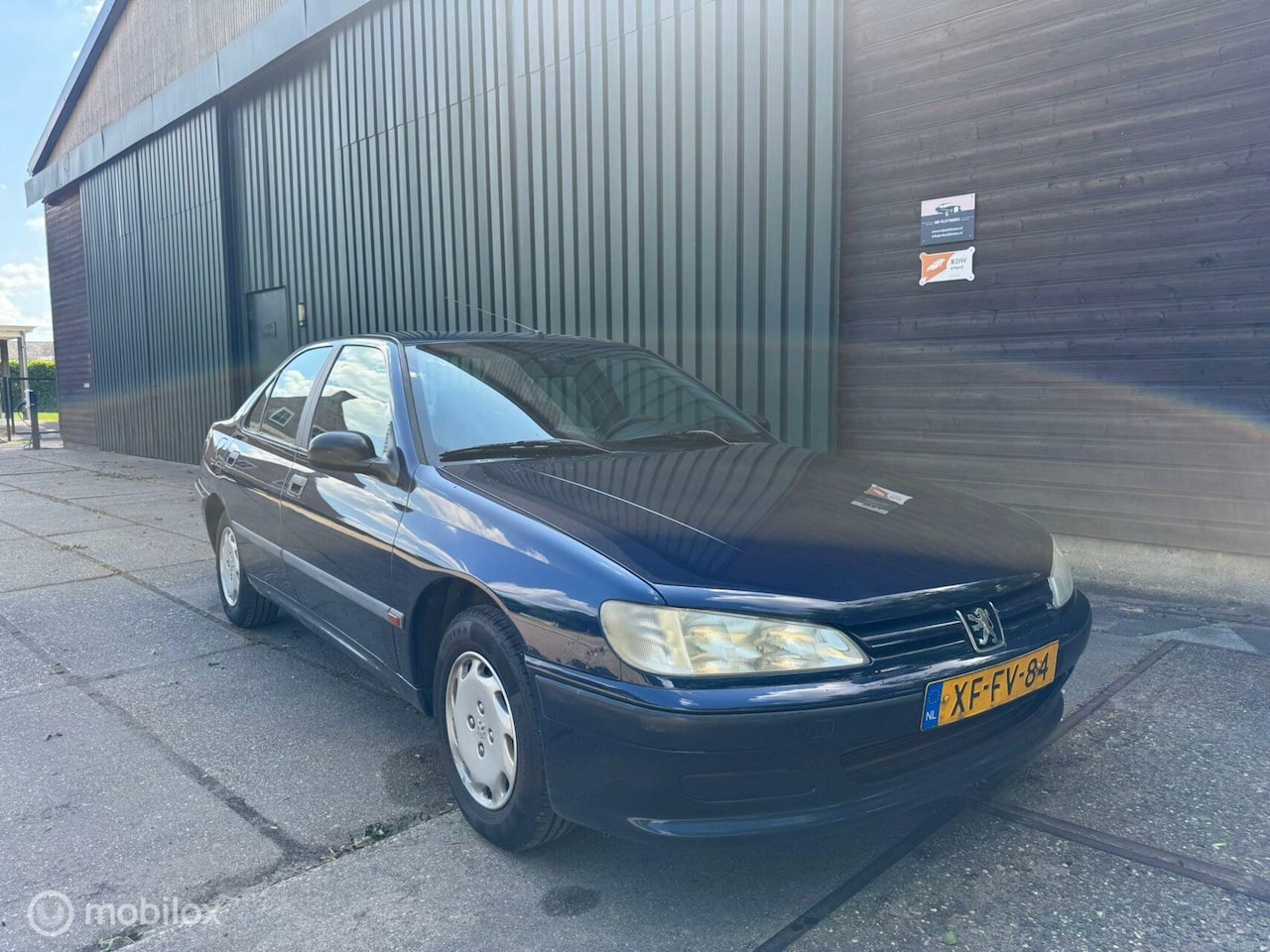 Peugeot 406 - 1.8-16V SR rijdt als nieuw! - AutoWereld.nl