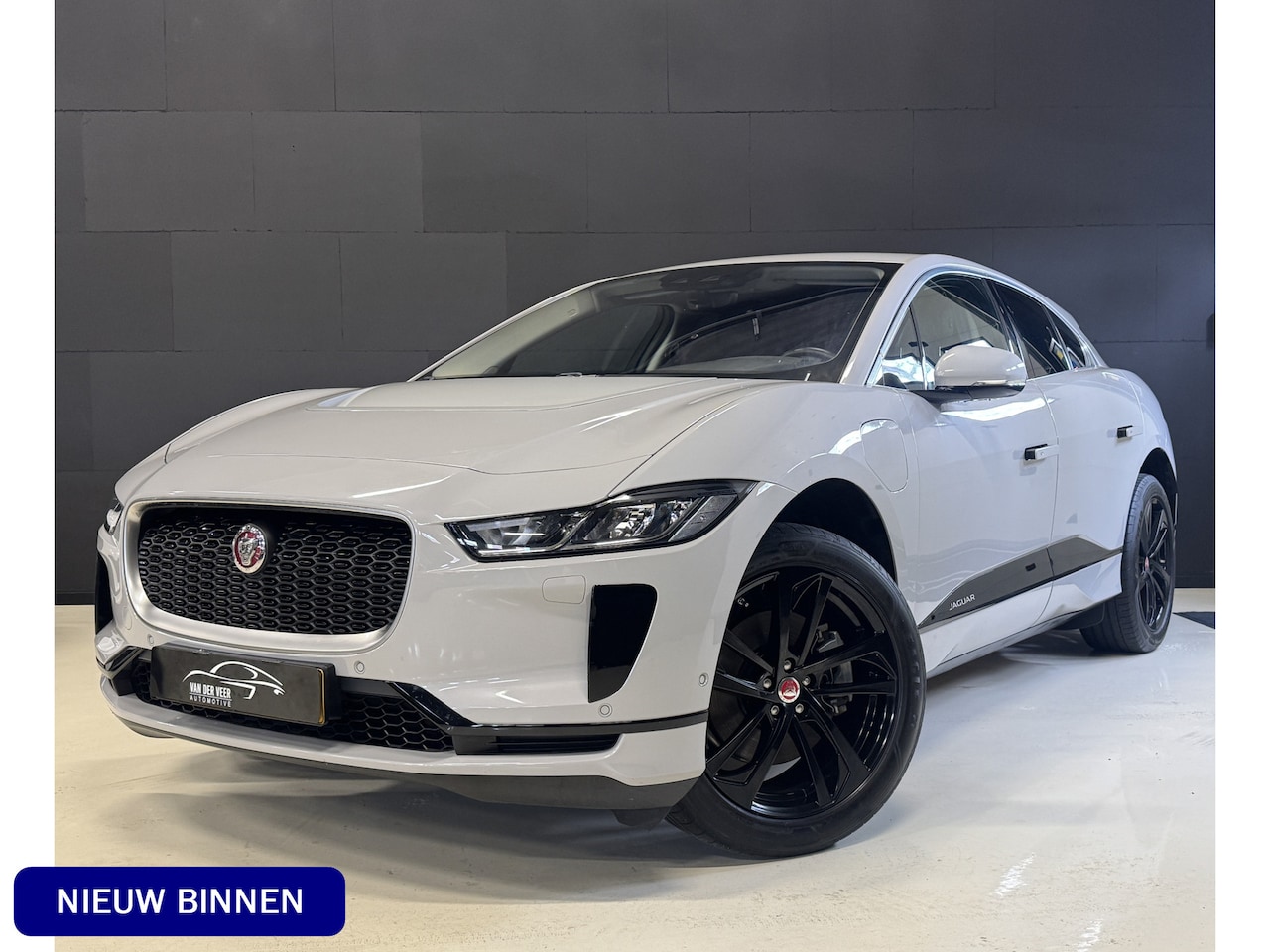 Jaguar I-PACE - EV400 Business Edition S 90 kWh | Leder | Meridian Sound | Keyless | Camera | Stoelverwarm - AutoWereld.nl