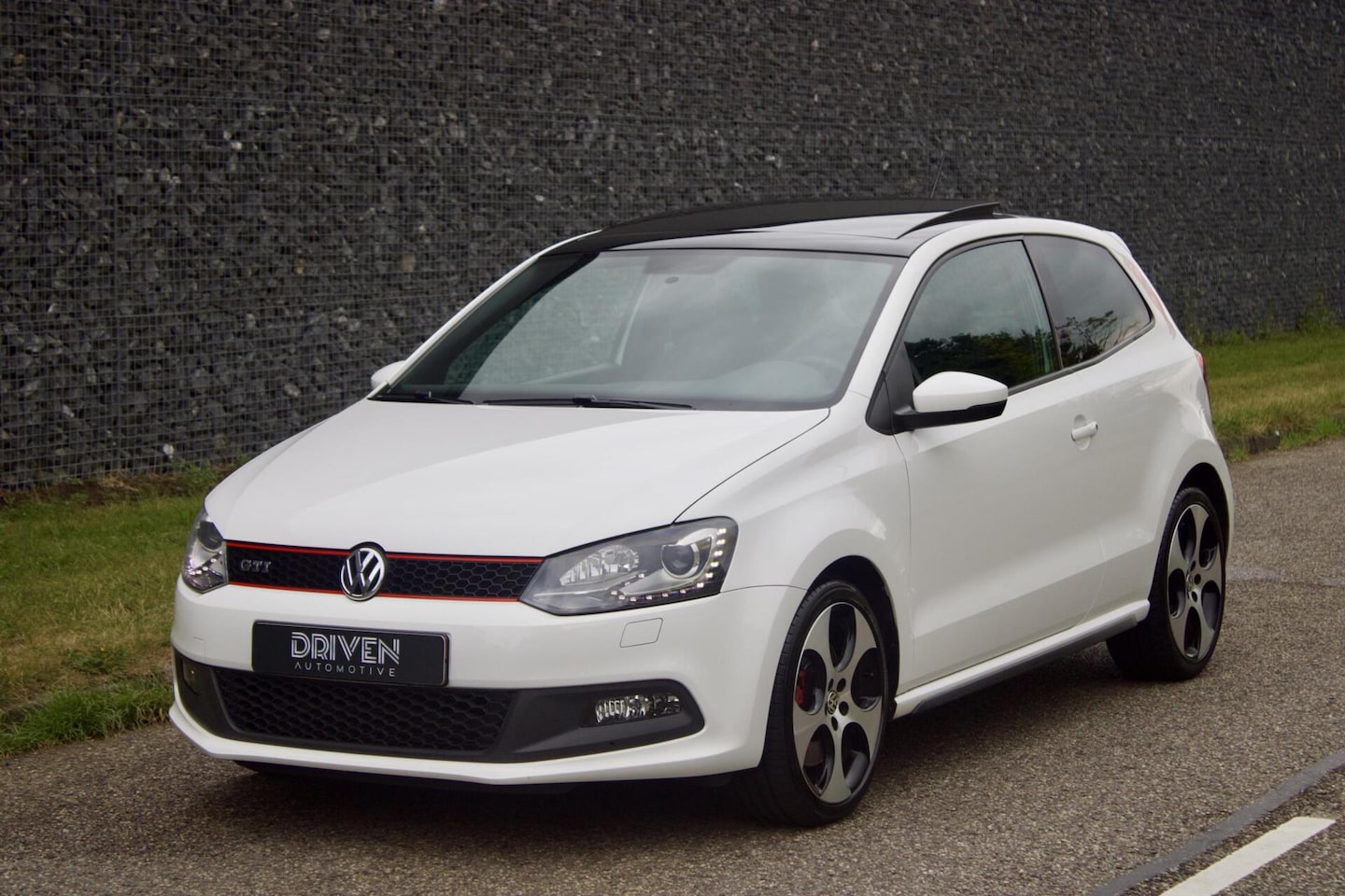 Volkswagen Polo - GTI | DSG - Pano - CarPlay - Top staat - CTH - AutoWereld.nl