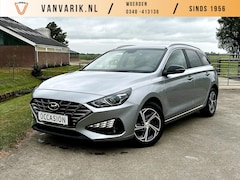 Hyundai i30 Wagon - 1.0 T-GDi MHEV Comfort | HYBRID | KEYLESS ENTRY | LM VELGEN | NAVIGATIE | PARKEERCARMERA |