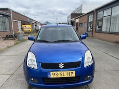 Suzuki Swift - 1.3 Exclusive