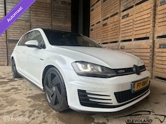Volkswagen Golf - 2.0 TDI GTD, Automaat, Vol Leder, LM Velgen