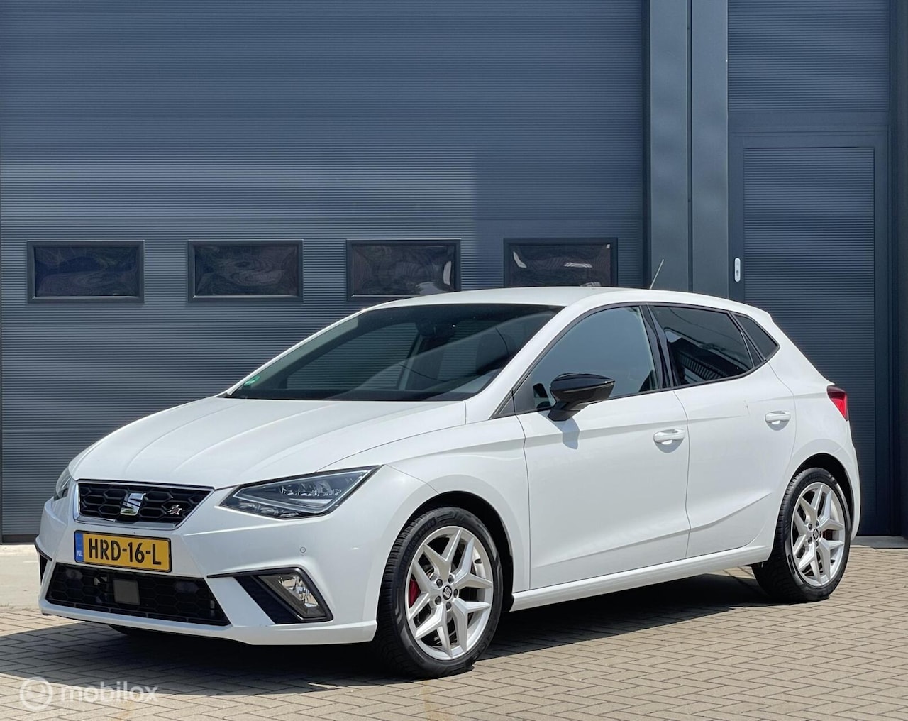 SEAT Ibiza - 1.0 TSI FR - DSG - CarPlay - LED - AutoWereld.nl