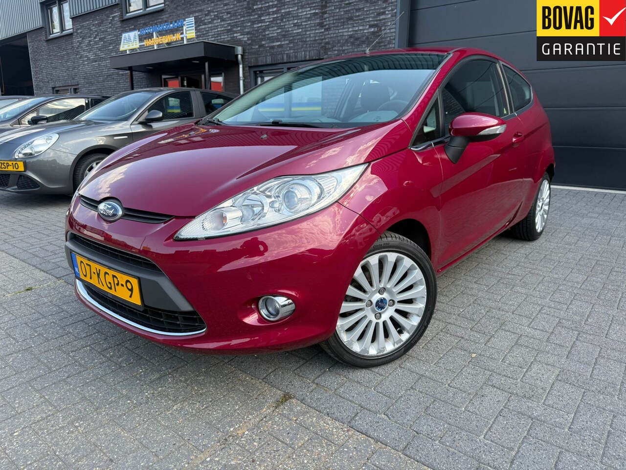 Ford Fiesta - 1.25 Titanium | 2E EIGENAAR | NL AUTO | LAGE KM | AIRCO | CRUISE | LMV | PDC | - AutoWereld.nl